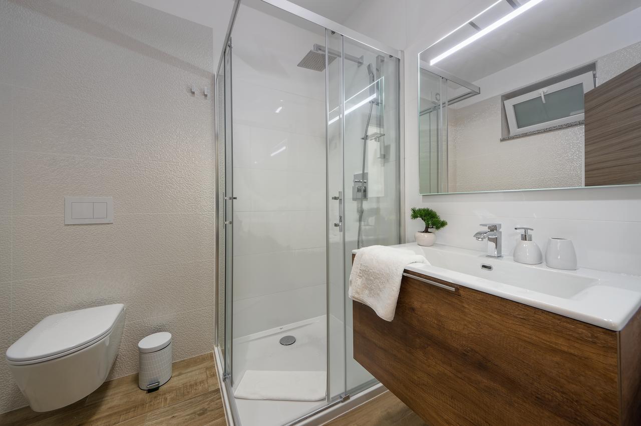 Blue Dream Apartment Pula Bagian luar foto